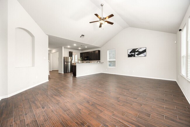 Building Photo - 4323 Wyanngate Dr