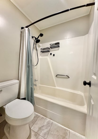 Building Photo - 3301 John Hancock Rd