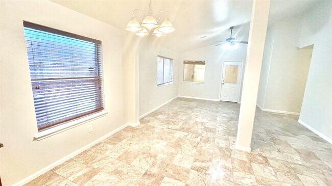 Building Photo - 18311 Melissa Springs Dr