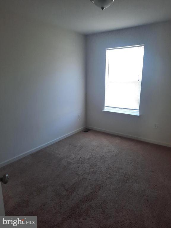 Building Photo - 702 Admiral's Quay Dr