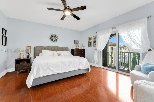 Building Photo - 5415 SW 126th Terrace