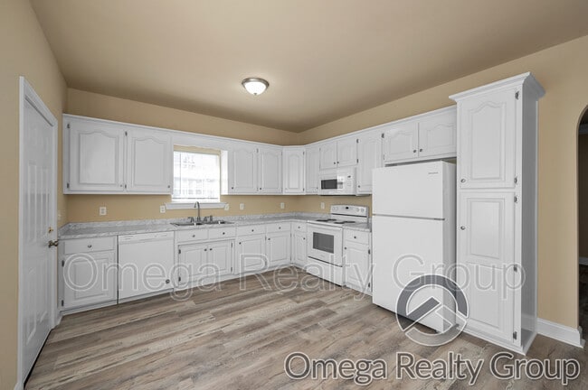 Building Photo - 622 Brandy Dr