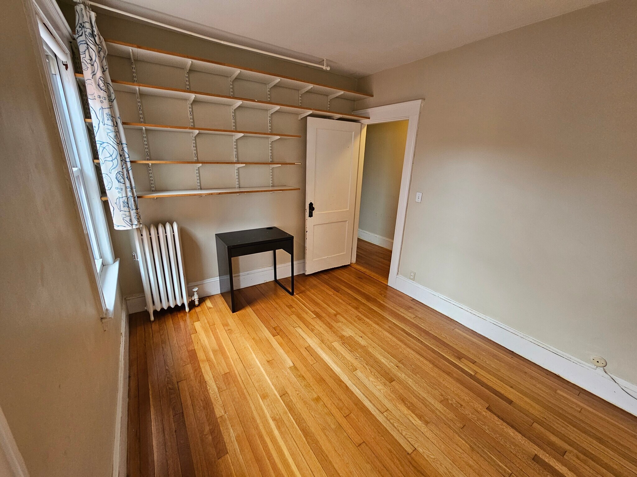 Building Photo - 82 Walnut St