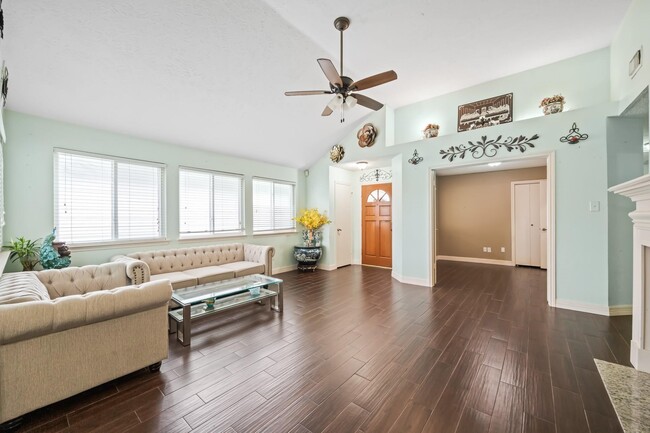 Building Photo - 16170 Golden Sands Dr