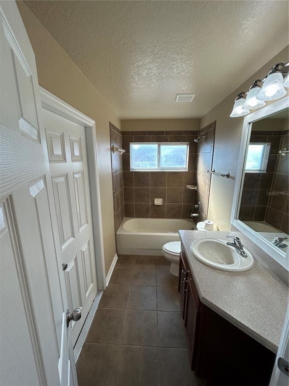 Building Photo - 11543 Tangle Creek Blvd