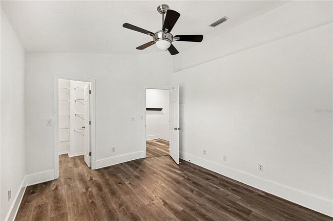 Building Photo - 12268 Country White Cir