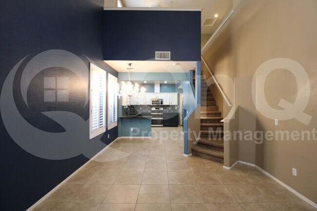 Building Photo - 1225 N 36th St