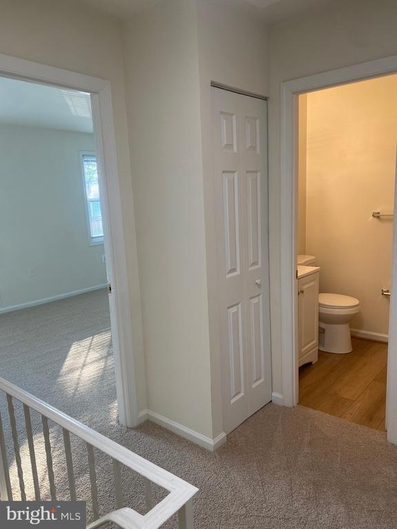 Building Photo - 10175 Irongate Way