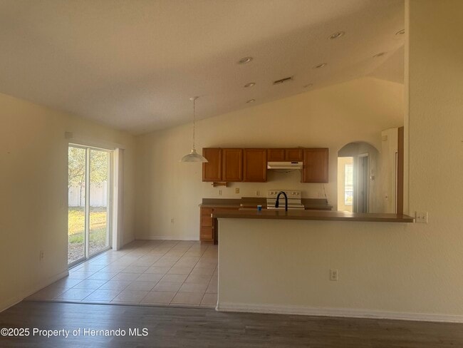 Building Photo - 15096 Mt Ivy Rd