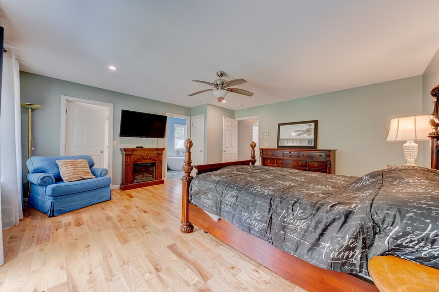 BR3 - 404 Bassetts Bridge Rd