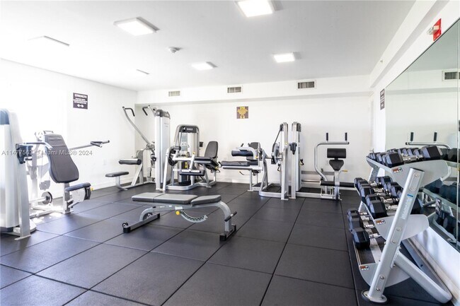 Building Photo - 816 NW 11th St