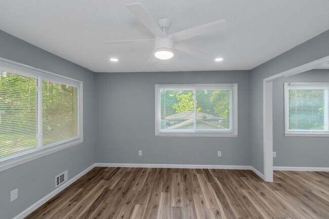 Building Photo - 3969 La Salle Way SW