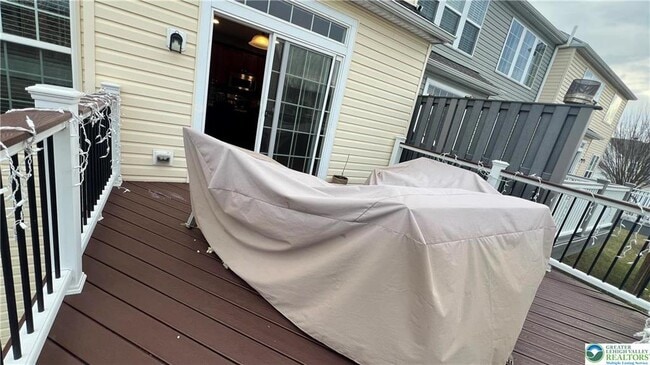 Building Photo - 8536 Mayfair Ct