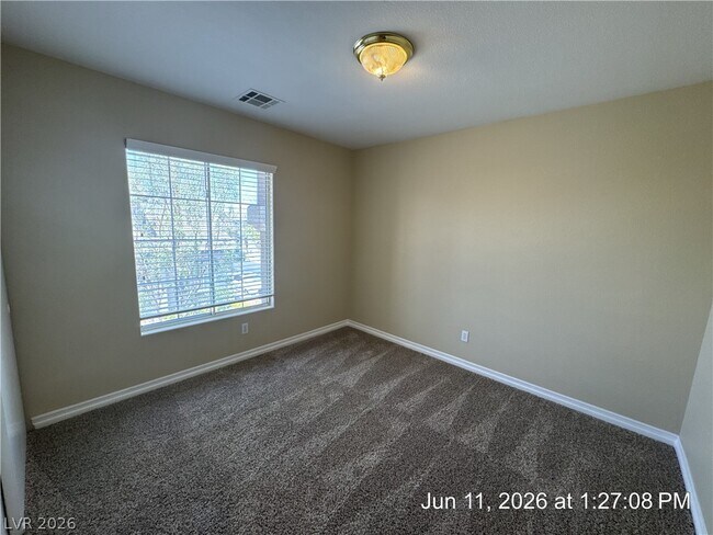 Building Photo - 8465 Adams Valley St