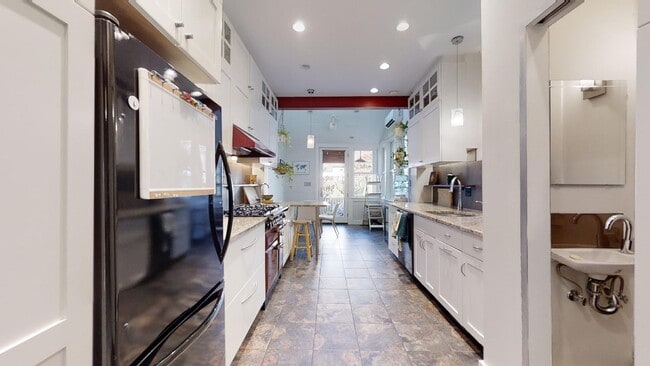 Building Photo - 1849 Monroe St NW