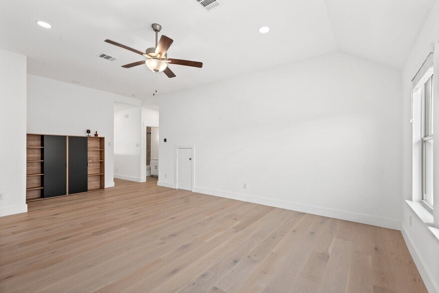 Building Photo - 7409 Turnback Ledge Trl