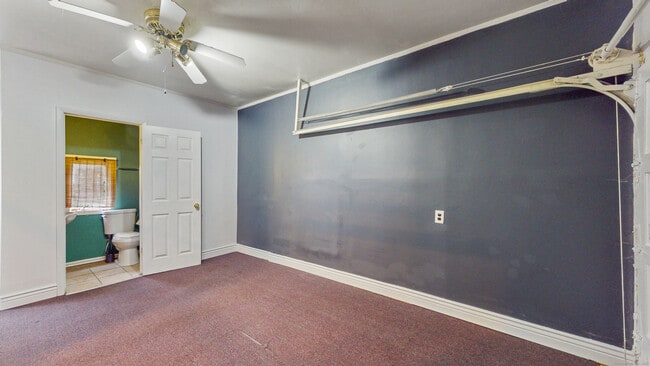 Building Photo - 72 Woodycrest Dr