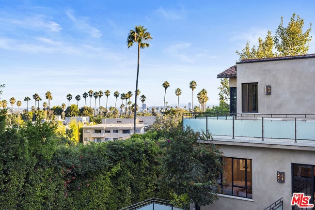 Building Photo - 7801 Hillside Ave