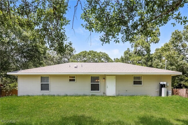 Building Photo - 284 Grove Rd