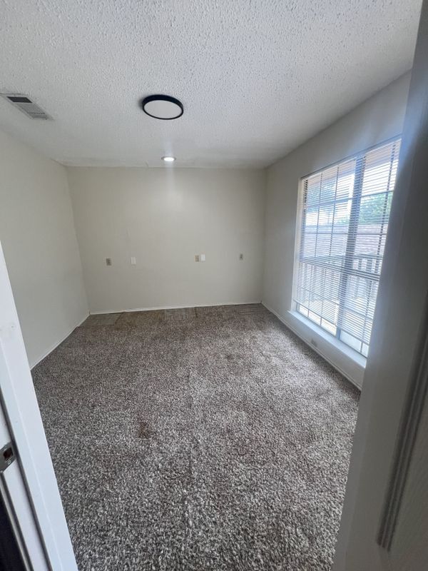 Building Photo - 3813 Whiterock Trail