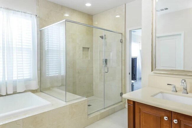 Building Photo - 6730 Indio Way