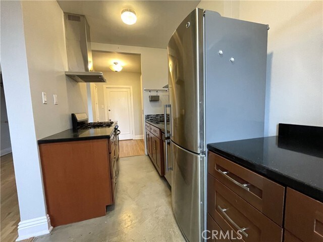 Building Photo - 315 W 3rd St