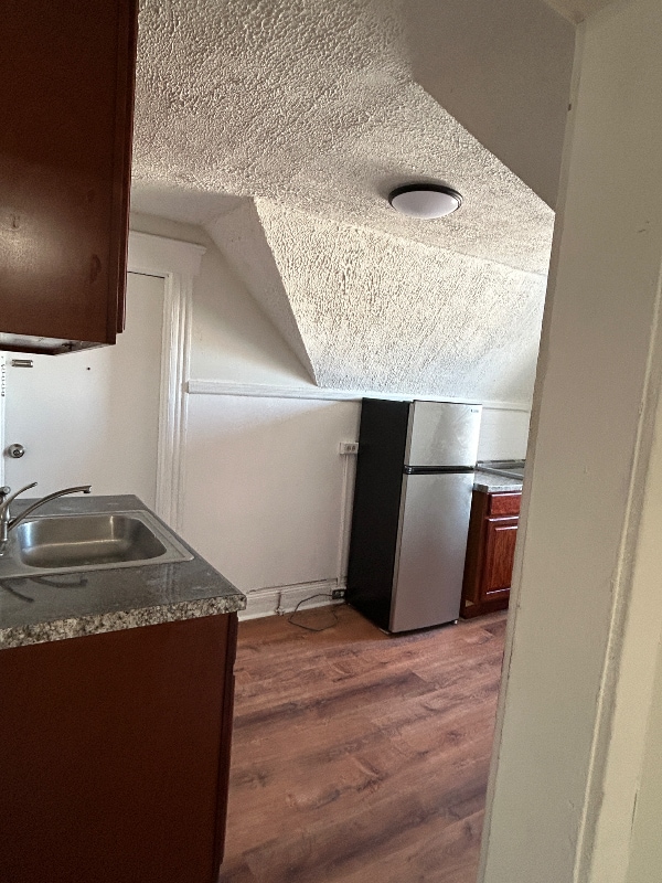 Building Photo - 26 Ella St