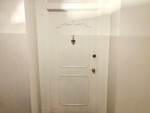 Building Photo - 2600 Bellefontaine