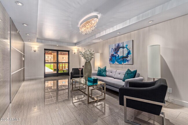 Building Photo - 7970 E Camelback Rd