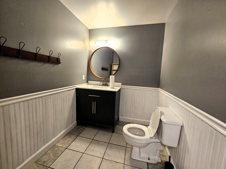 Building Photo - 12146 Flag Harbor Dr