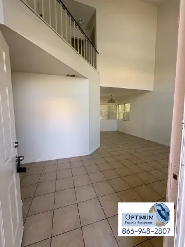 Building Photo - Charming 3-bedroom, 2-bathroom two-story home