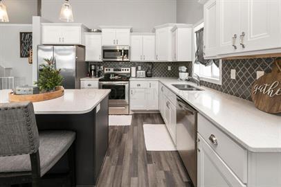 Building Photo - 1012 28th Ave W