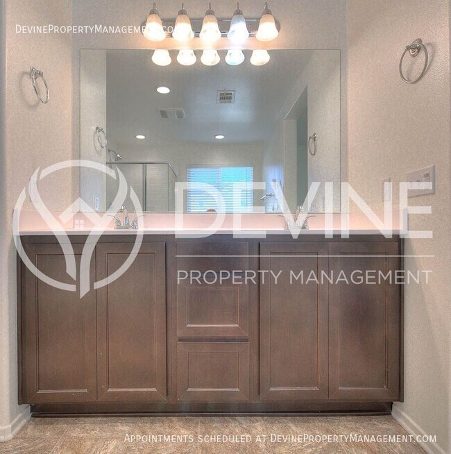 Building Photo - 1470 Black Diamond