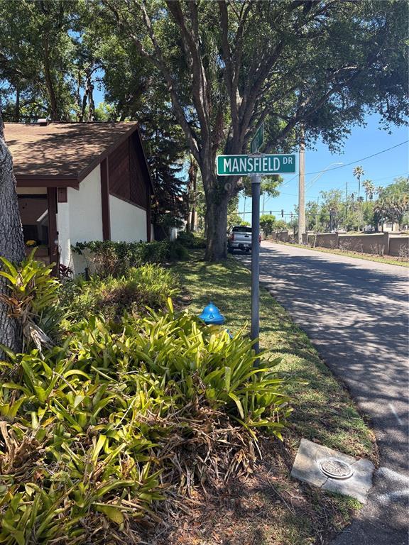 Building Photo - 501 Mansfield Dr