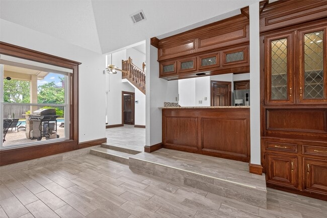 Building Photo - 15106 Dawnbrook Dr