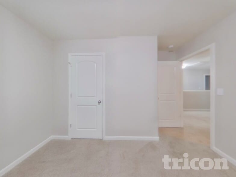 Building Photo - 103 Nora Dr