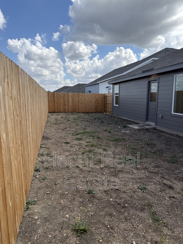 Building Photo - 1836 Wood Warbler Ln