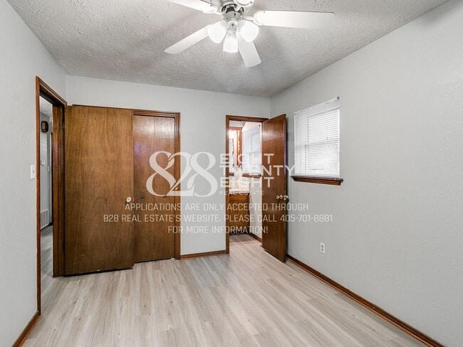 Building Photo - AVAILABLE NOW! Charming 3 Bed/1.5 Bath Single Family Home in West Norman