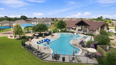 Building Photo - 5419 Sunstone Cir