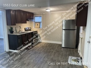 Building Photo - 1553 Golf Club Ln