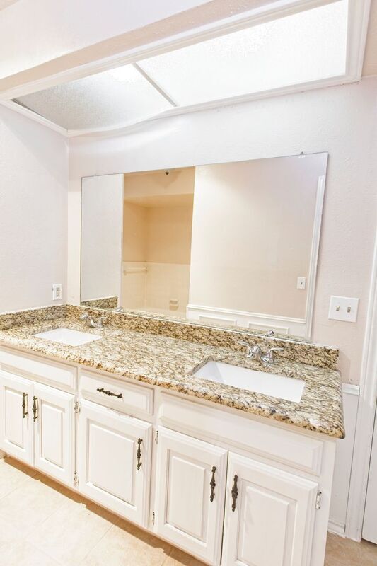 Building Photo - 2116 Winterstone Dr