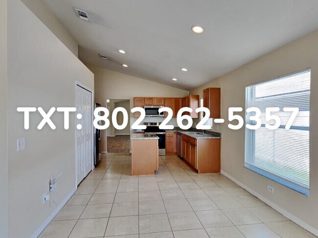 Building Photo - 5223 Sunset Canyon Dr