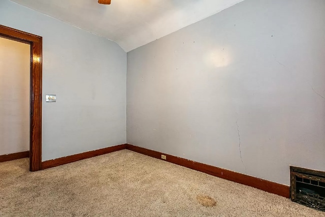 Building Photo - 1810 Loras Blvd