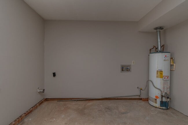 Building Photo - 3 Bed/2.5 Bath House for Rent in Martinez w/ Garage & Fenced Back Yard