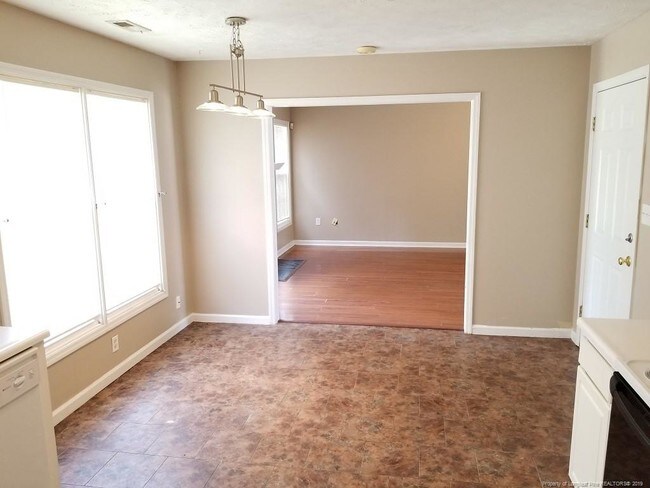 Building Photo - 210 Longleaf Pines Dr