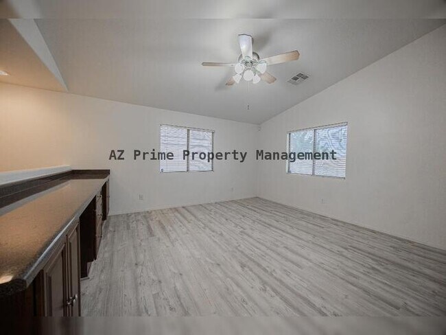 Building Photo - 11424 W Austin Thomas Dr