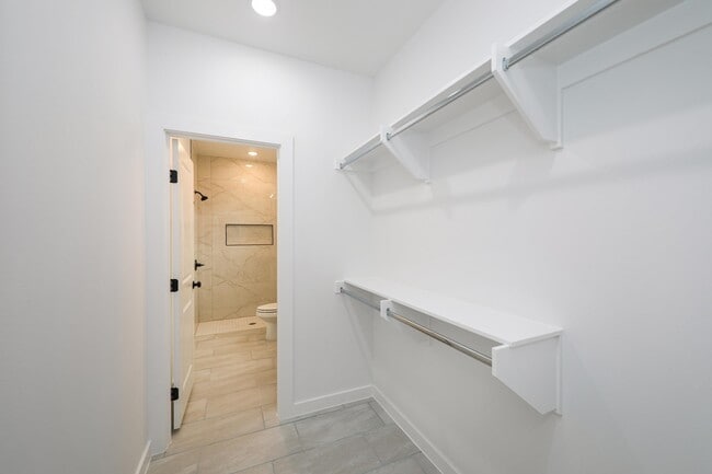 Building Photo - 8218 Casa Verde Rd