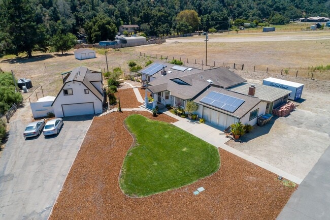 Building Photo - 1736 Deer Canyon Rd