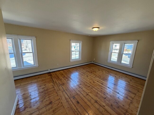 Building Photo - 91 Nason St