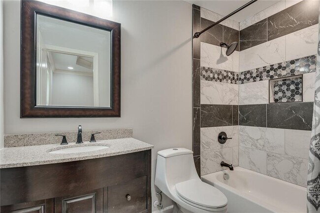 Building Photo - 2575 Barrylynn Dr